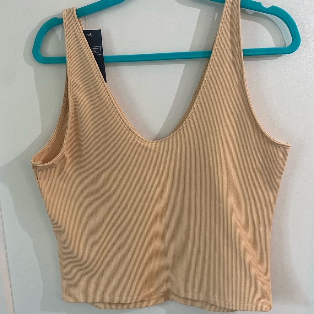 NTW Abercrombie Seamless Ribbed Scoop Neck Tank Bra